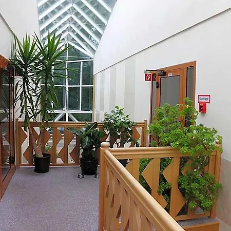 Parkhotel 3* Schoenewalde