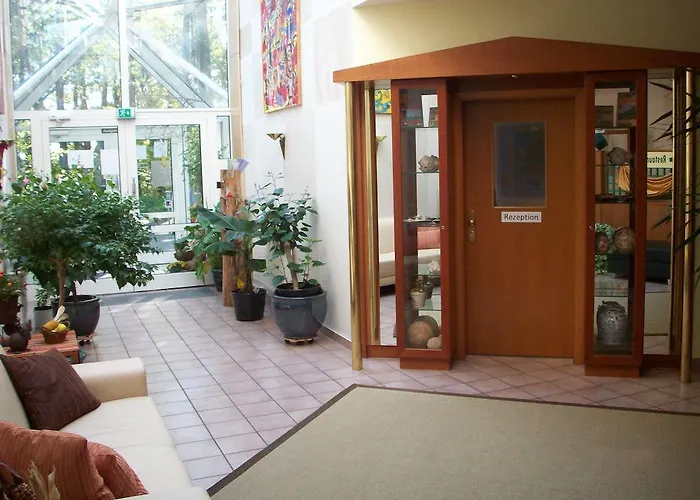 Parkhotel ホテル 3*